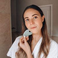 Celluvac Jade Crystal Facial Roller & Gua Sha Set